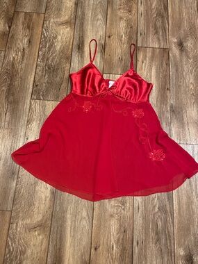 Secret Treasures Red Satin & Chiffon Slip Chemise Woman Size Medium